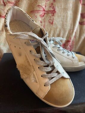 Golden Goose SStar shearling lined Cream and Tan Leather & Suede Sneakers. NWOT
